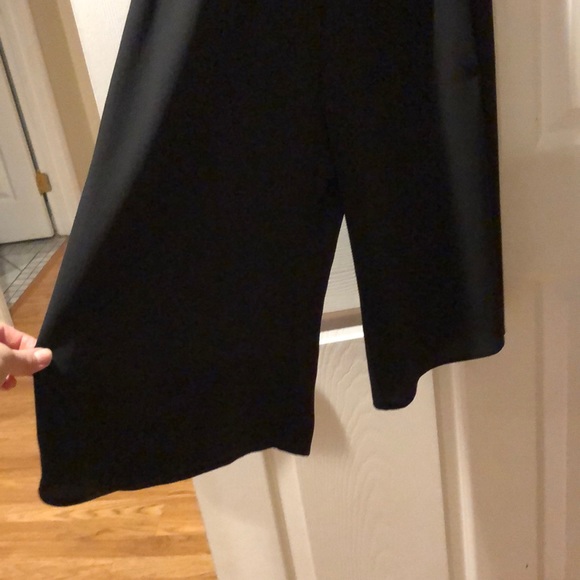 Black strapless romper Size Small - Picture 3 of 4